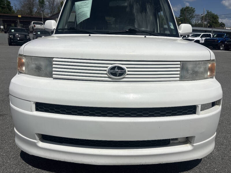 2005 Scion xB