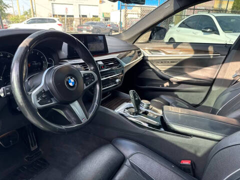 2017 BMW 5 Series 540i