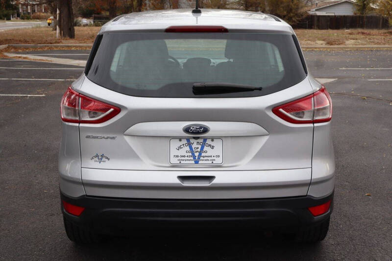 2016 Ford Escape S
