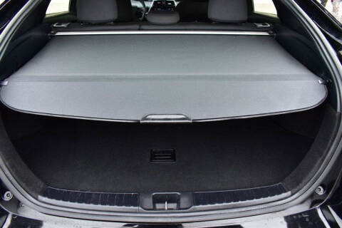 2022 Toyota Prius LE