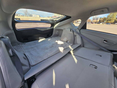 2012 Toyota Prius Two