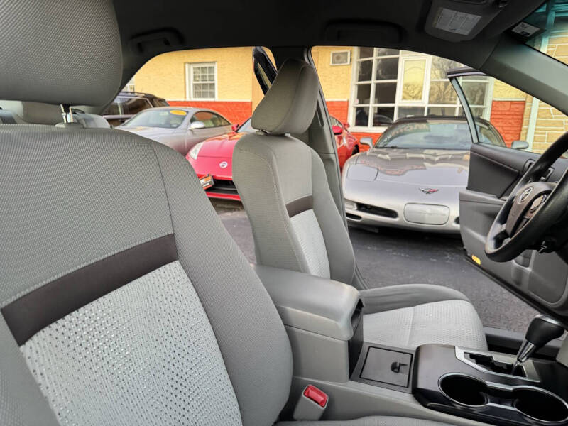 2014 Toyota Camry LE