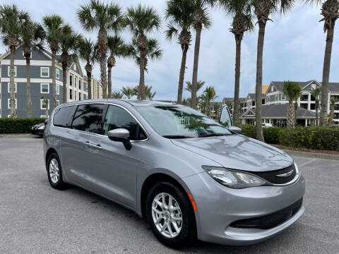 2021 Chrysler Voyager LX