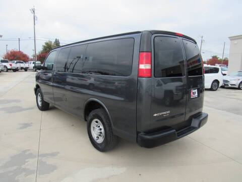 2016 Chevrolet Express LS 2500