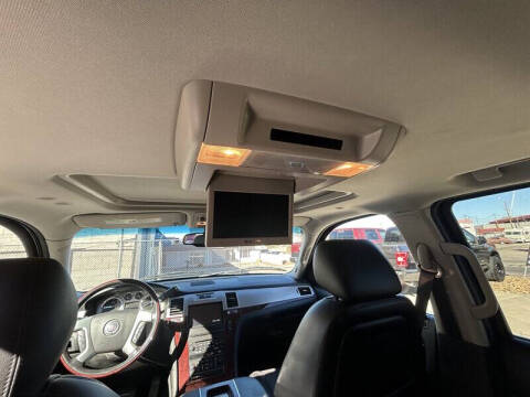 2014 Cadillac Escalade Luxury