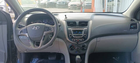 2017 Hyundai Accent Value Edition