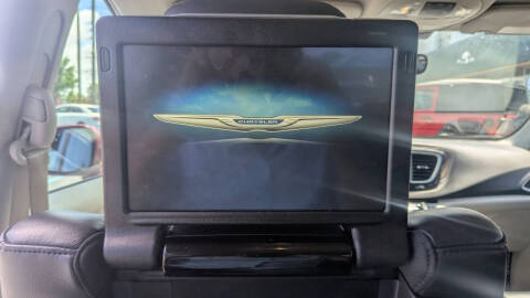2017 Chrysler Pacifica Touring-L Plus