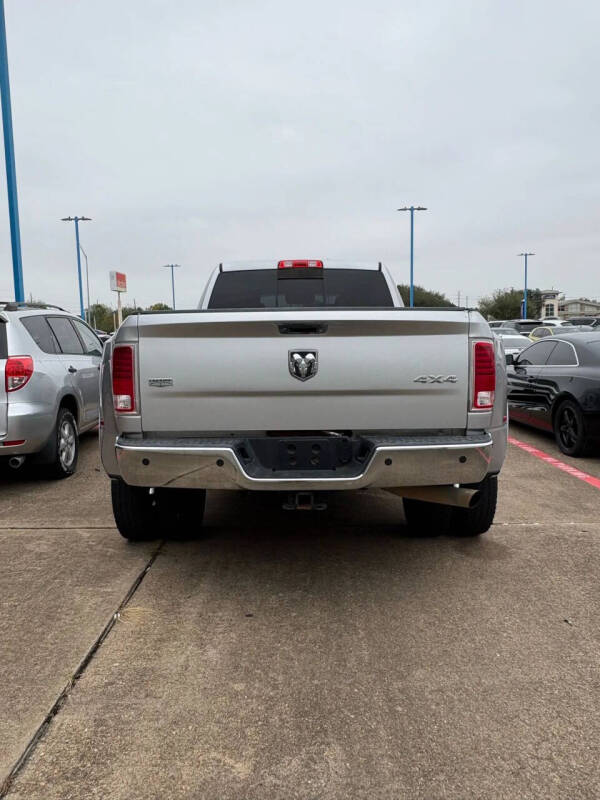 2015 RAM 3500 Laramie