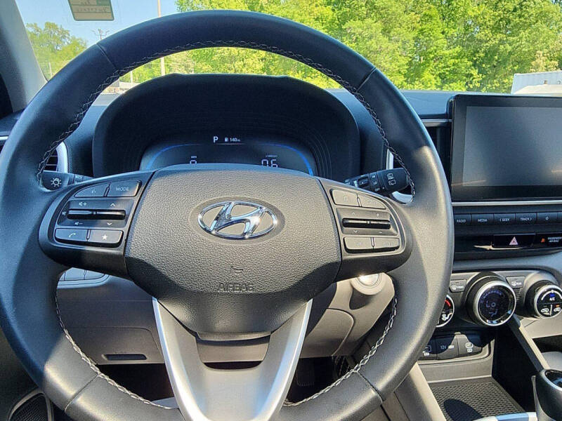 2025 Hyundai Venue SEL