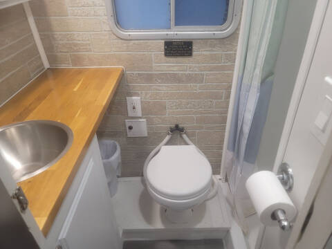 1971 TROJAN HOUSE BOAT