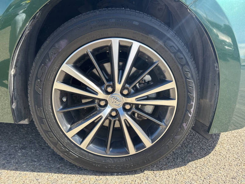 2016 Toyota Corolla LE Premium