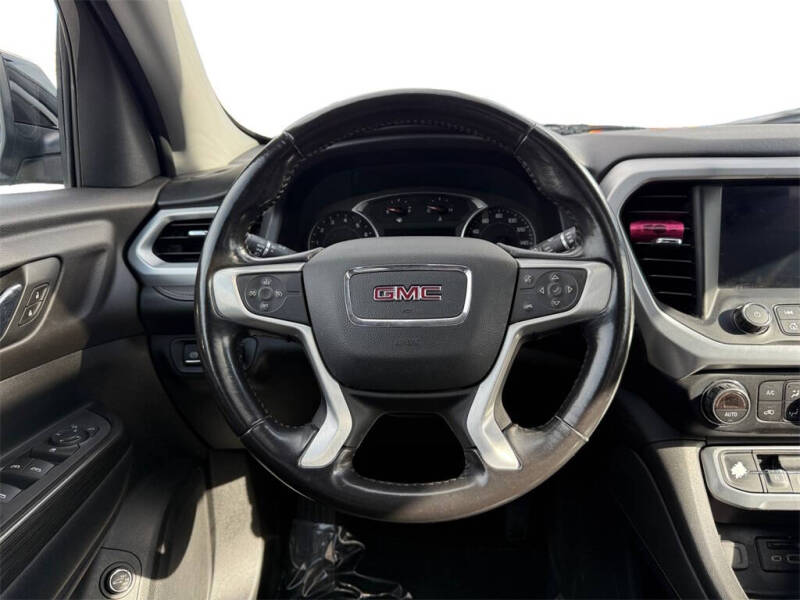 2020 GMC Acadia SLT
