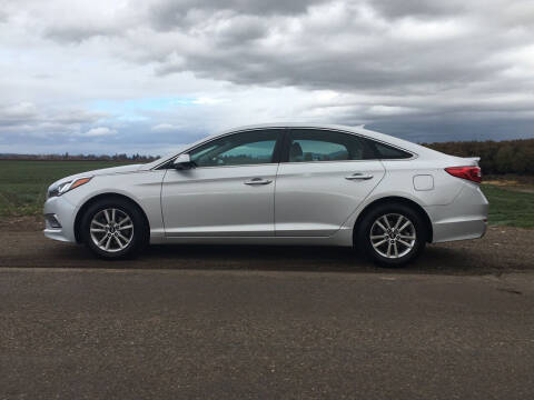 2015 Hyundai Sonata for sale at M AND S CAR SALES LLC in Independence OR