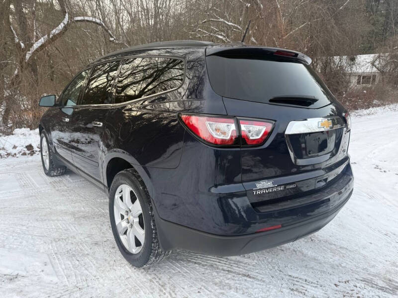 2017 Chevrolet Traverse LT