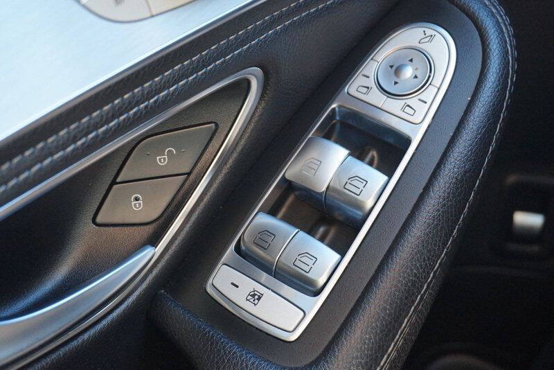 2015 Mercedes-Benz C-Class C 300 4MATIC