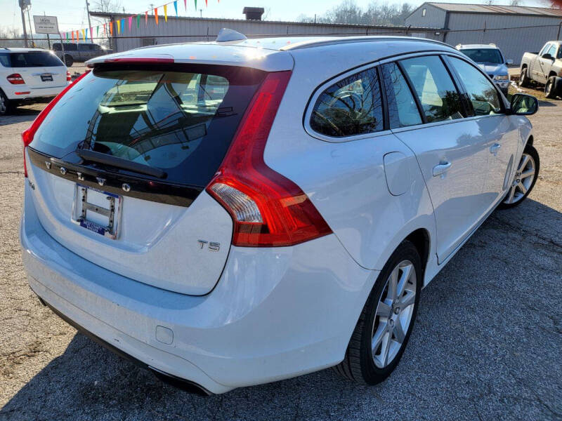 2016 Volvo V60 T5 Drive-E Premier