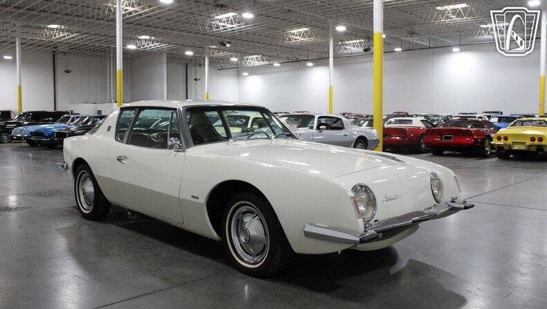 1964 Studebaker Avanti