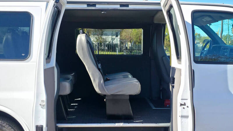 2011 Chevrolet Express 1500