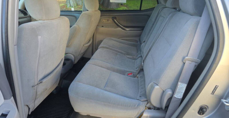 2006 Toyota Sequoia SR5