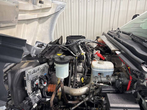 2022 Chevrolet Silverado 6500HD