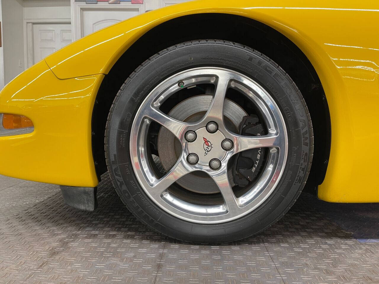 2003 Chevrolet Corvette 50