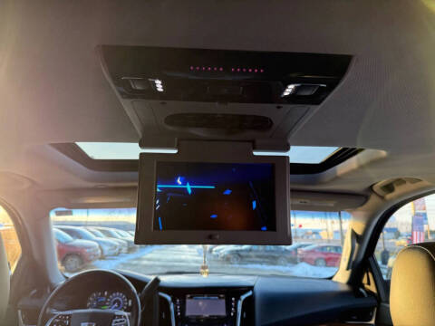 2016 Cadillac Escalade Luxury Collection