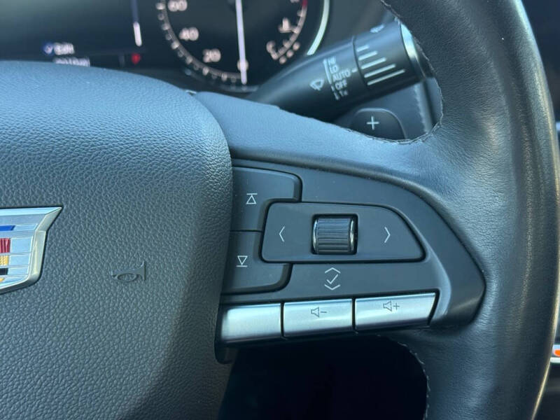 2024 Cadillac CT5 Luxury