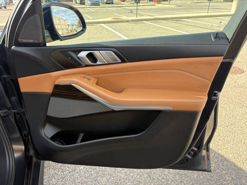 2019 BMW X7 xDrive50i