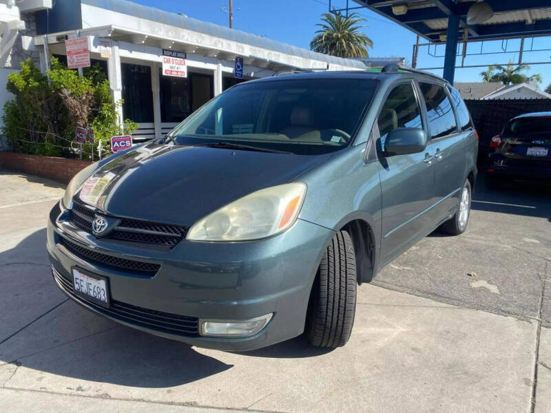 2004 Toyota Sienna for sale at Hunter's Auto Inc in North Hollywood CA