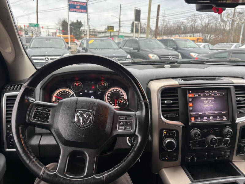 2014 RAM Ram 1500 Outdoorsman photo 46