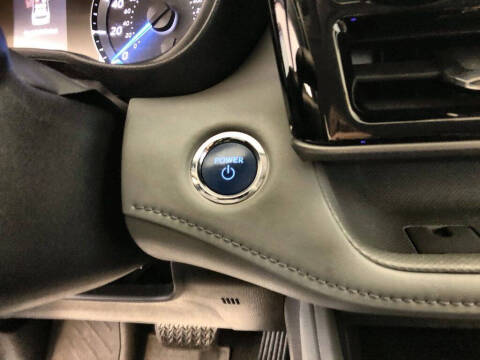 2022 Toyota Highlander Hybrid LE