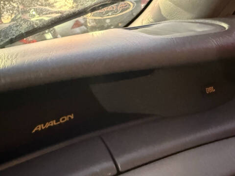 2001 Toyota Avalon XLS