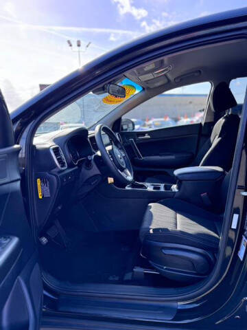 2022 Kia Sportage LX