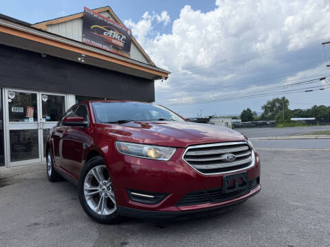 2015 Ford Taurus SEL