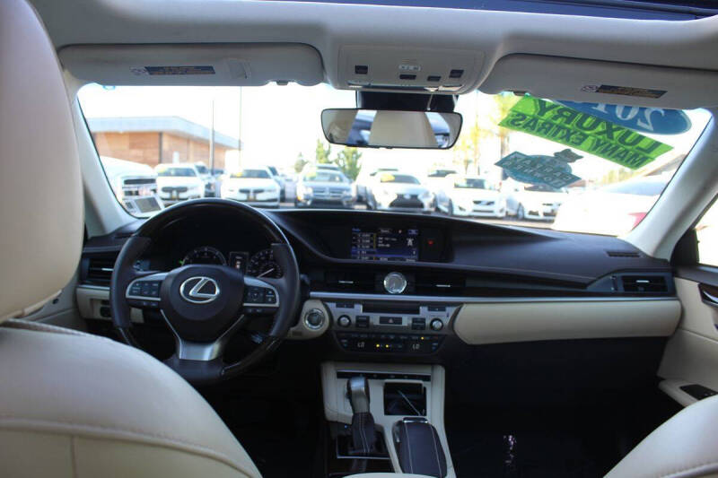 2016 Lexus ES 350