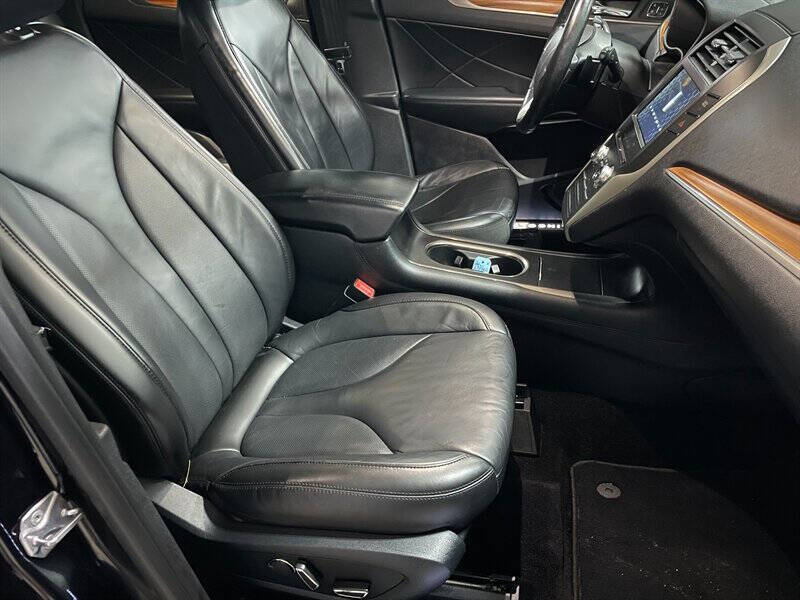 2017 Lincoln MKC Select