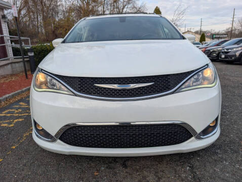 2018 Chrysler Pacifica Touring L