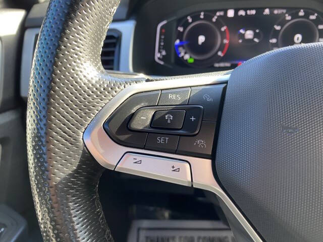 2022 Volkswagen Atlas Cross Sport V6 SEL Premium R-Line 4Motion