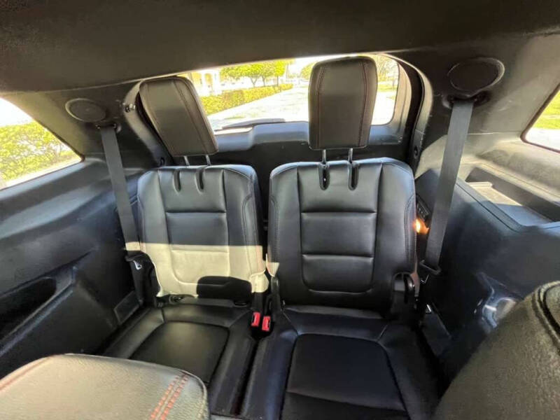 2018 Ford Explorer Sport