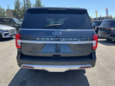 2024 Ford Expedition XLT