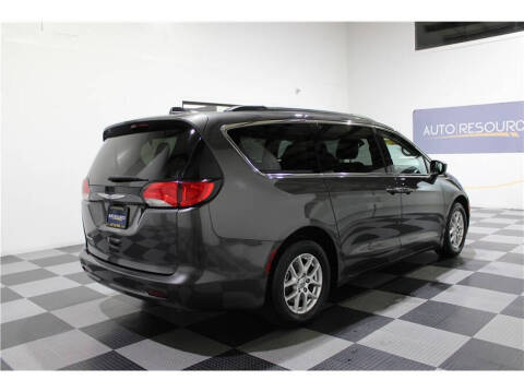 2021 Chrysler Voyager LXi