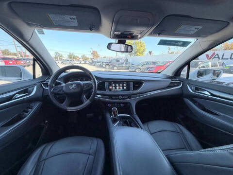 2018 Buick Enclave Essence