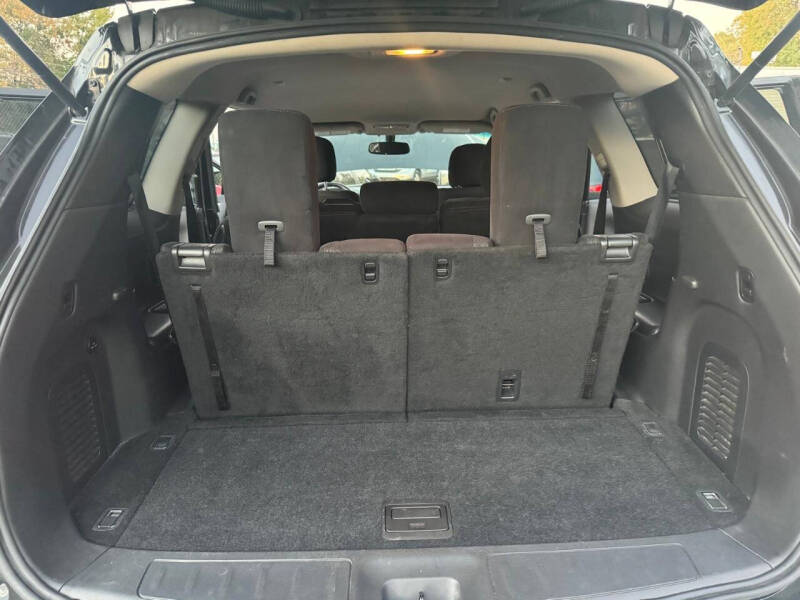 2015 Nissan Pathfinder SV