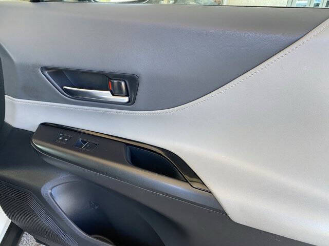 2021 Toyota Venza LE