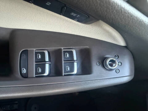 2016 Audi Q5 3.0T quattro Prestige