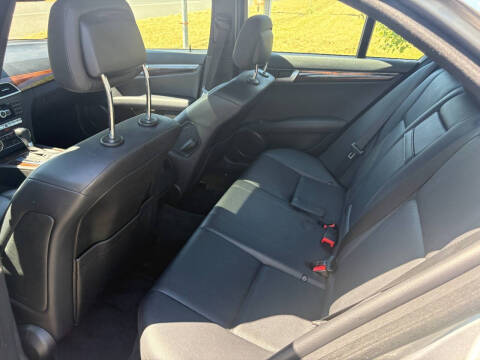 2012 Mercedes-Benz C-Class C 250 Luxury
