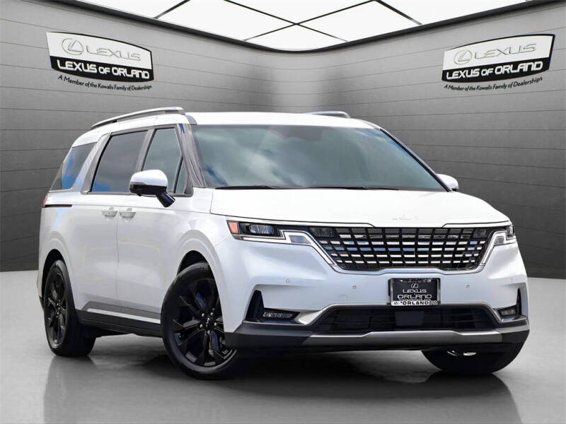 2024 Kia Carnival SX