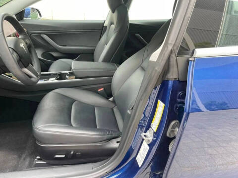 2020 Tesla Model 3 Long Range