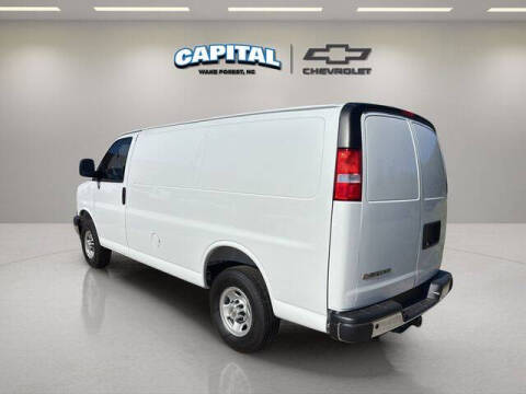 2025 Chevrolet Express 2500