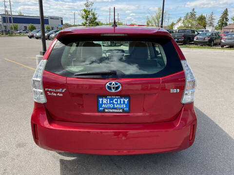 2012 Toyota Prius v Three